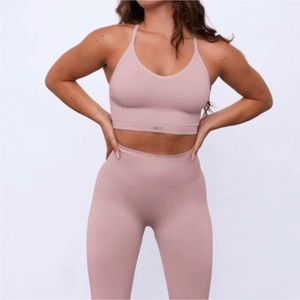 SET Active sculptflex ribbed v bra in amethyst